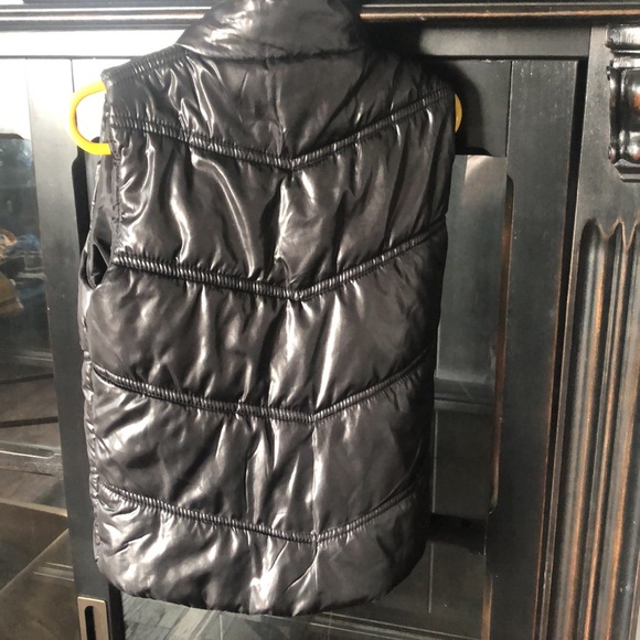 Calvin Klein Puff Vest - Picture 3 of 4